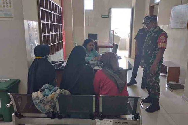 Babinsa Sukseskan Program Keluarga Berencana bersama PLKB di wilayah Binaan 