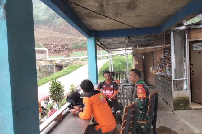 Melalui Giat Komsos Babinsa Koramil 05/Batur Ciptakan Situasi Yang Baik Dengan Masyarakat di Wilayah Binaannya 