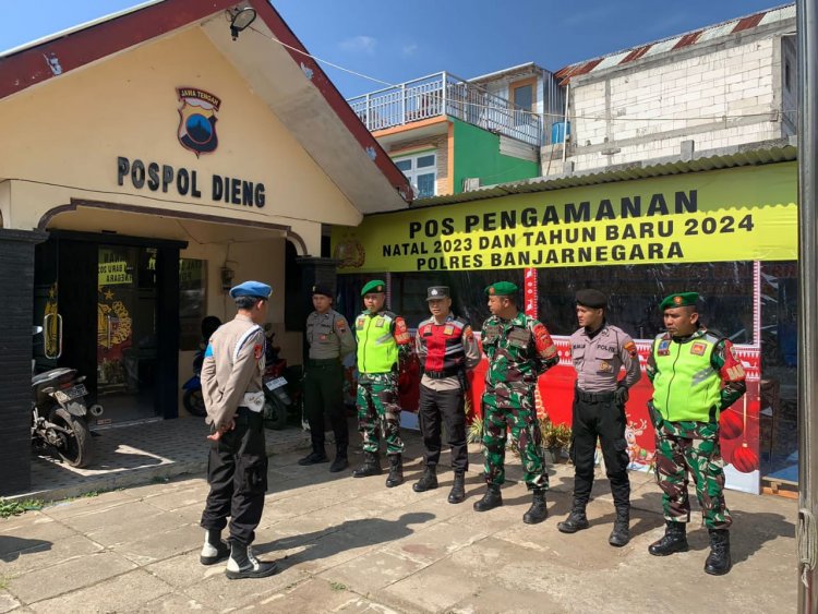 Siaga Nataru Babinsa laksanakan PAM di Pospol Dieng 